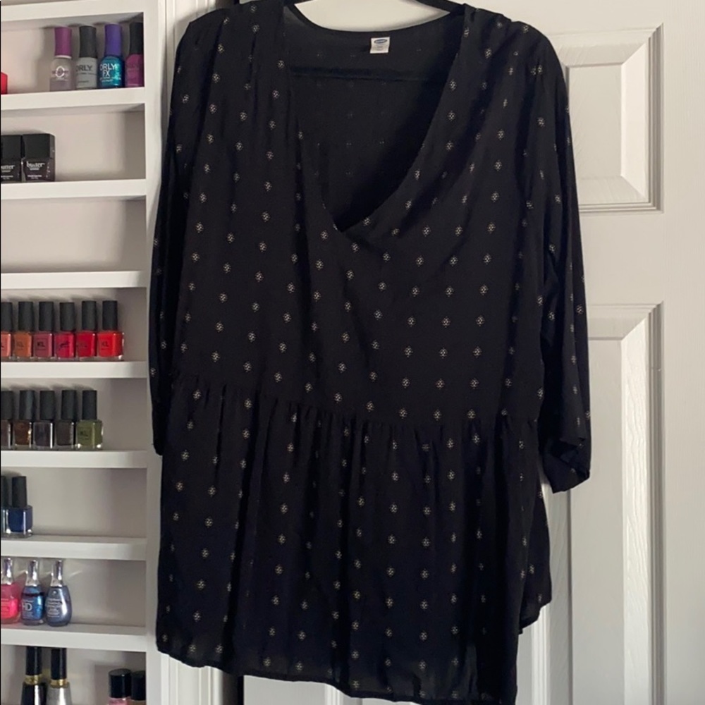 V neck peplum top​
